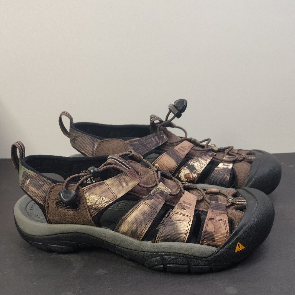 Keen Newport H2 Sandals Mens Size 10 Camo Mesh Waterproof Realtree
